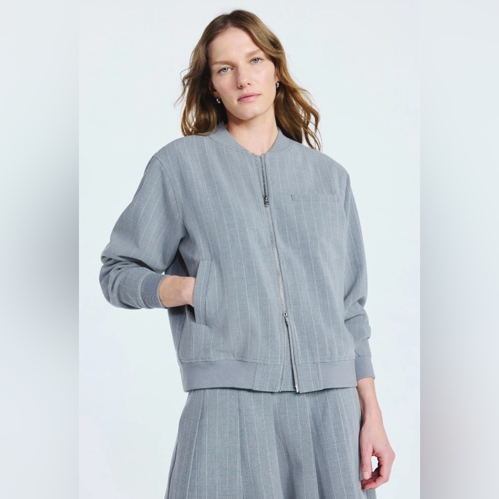 NWT Scoop Gray pinstripe Bomber Jacket Zip up - Picture 1 of 11